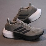 Tênis Corrida adidas Boost Run Original Feminino