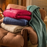 Cobertor King Pinsonic Vinho Com Borda Em Velvet – Casa & Conforto