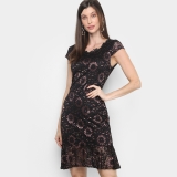 Vestido Lily Fashion Curta Peplum Detalhe Babado Renda – Preto e Rosa